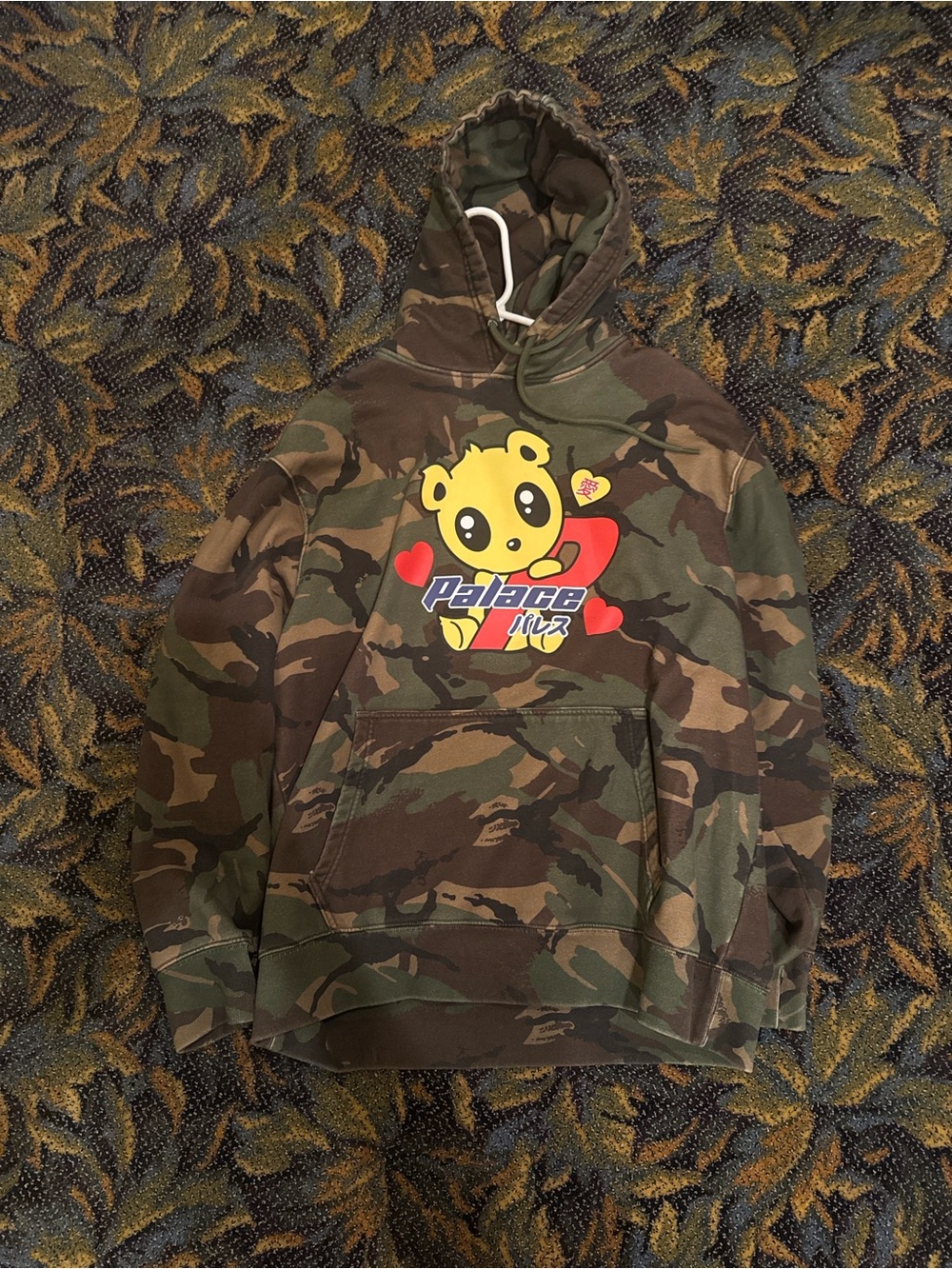 Palace kawaii hoodie camo size xl used great condition